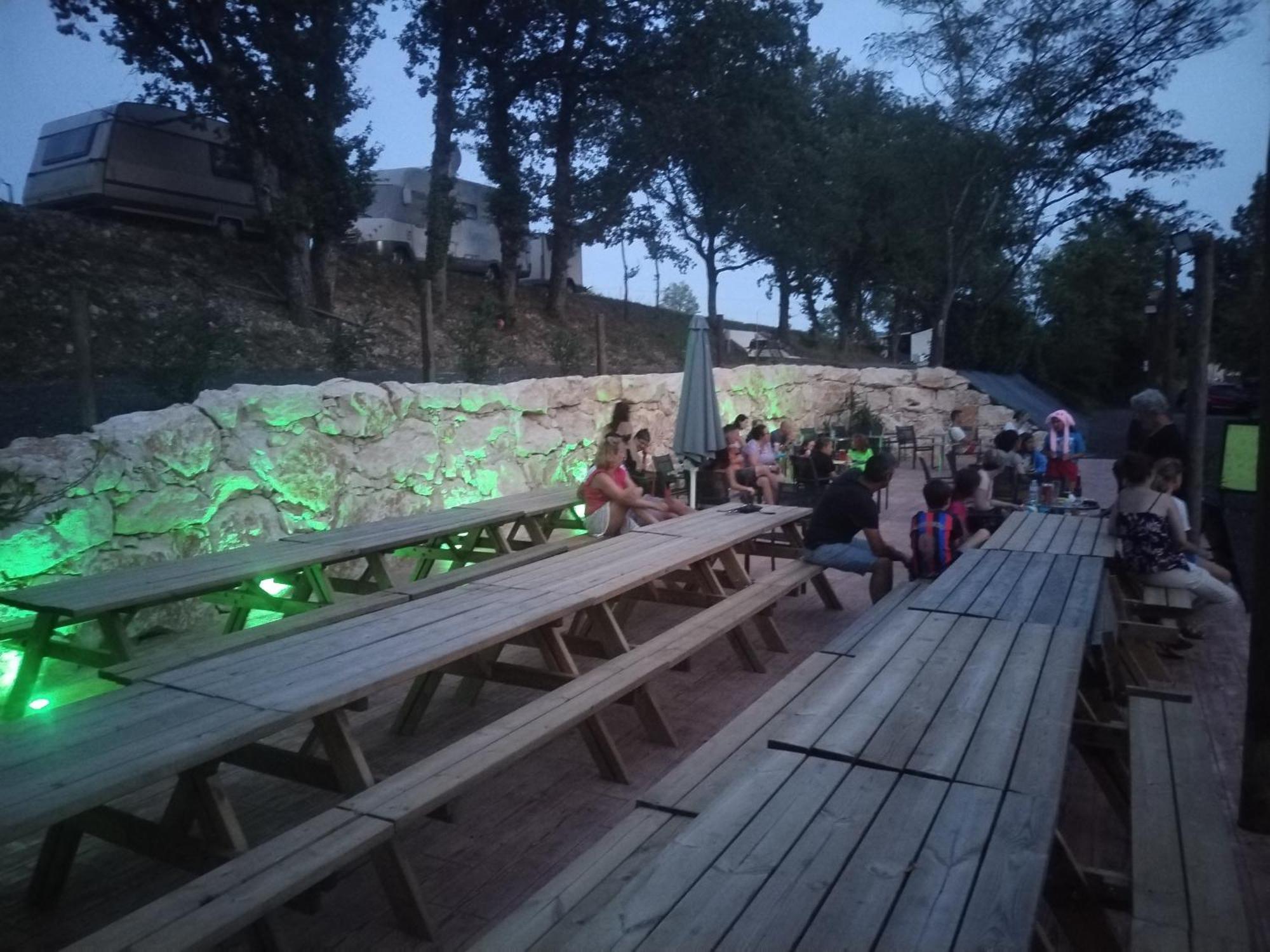 Camping Nature Le Valenty Mobil-Home-Dordogne Panoramique Clim Piscine Soturac Luaran gambar